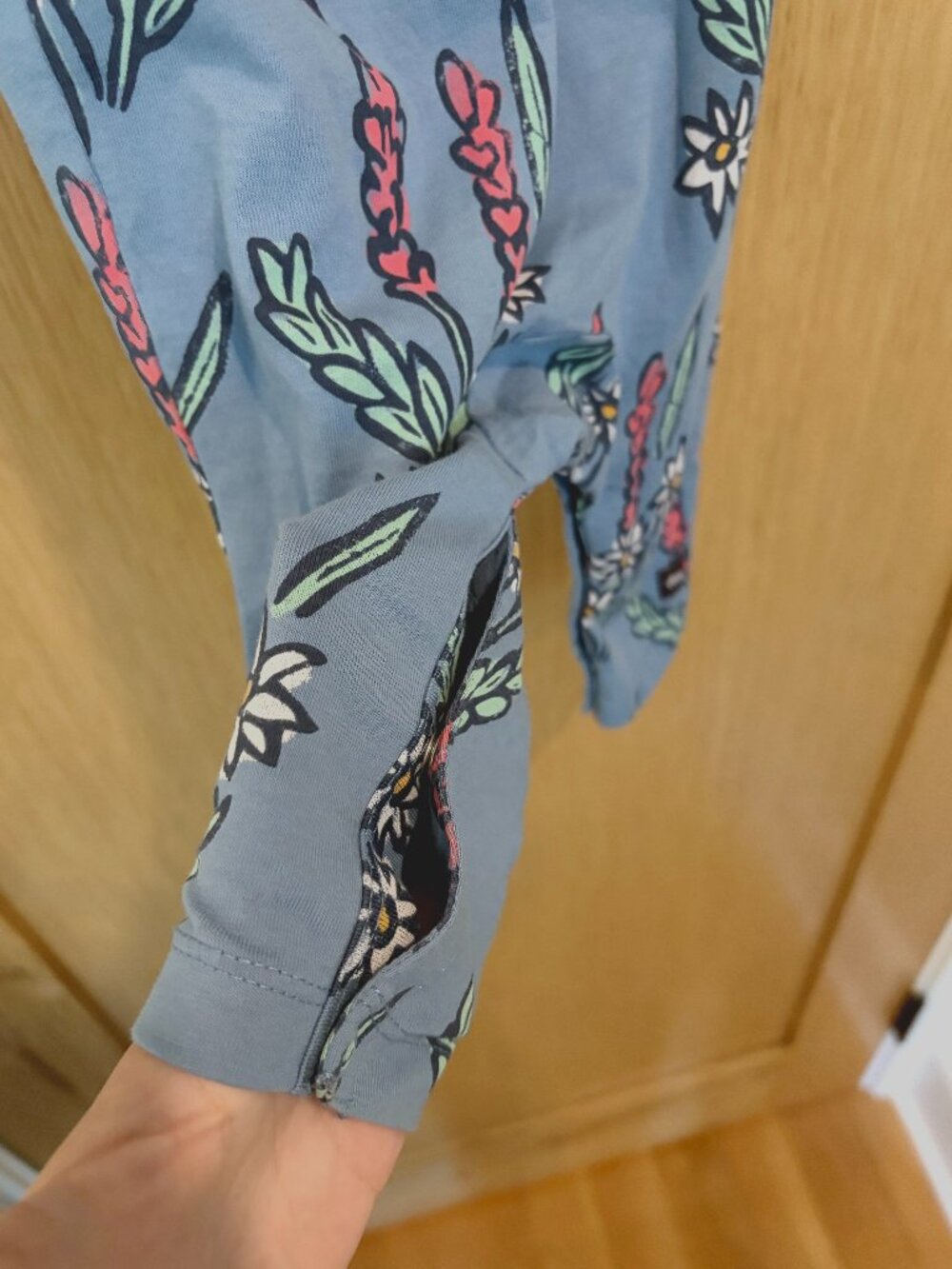 Tea Collection Infant Girl's Romper in Floral Block Print, Size 3-6 Months - Picture 3 of 5